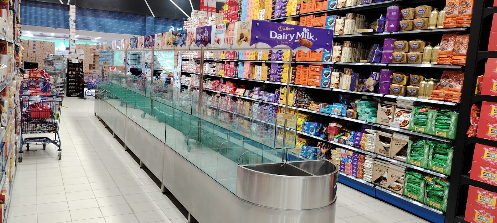 تصنيع ديكورات العرض الداخلي لأقسام السوبر ماركت والأسواق – مؤسسة الوسام المرئي للديكور تصنيع ديكورات العرض الداخلي لأقسام السوبر ماركت والأسواق – مؤسسة الوسام المرئي للديكور